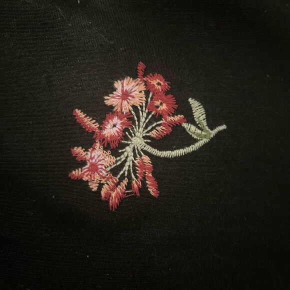 Endless Rose Skort Black Flowers Embroidered Size S - Picture 8 of 8